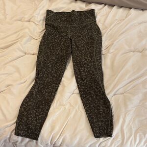 Lululemon Leopard Print Leggings